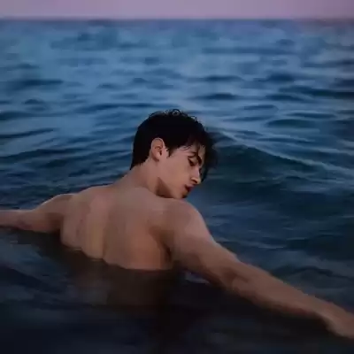 鄂娴淑